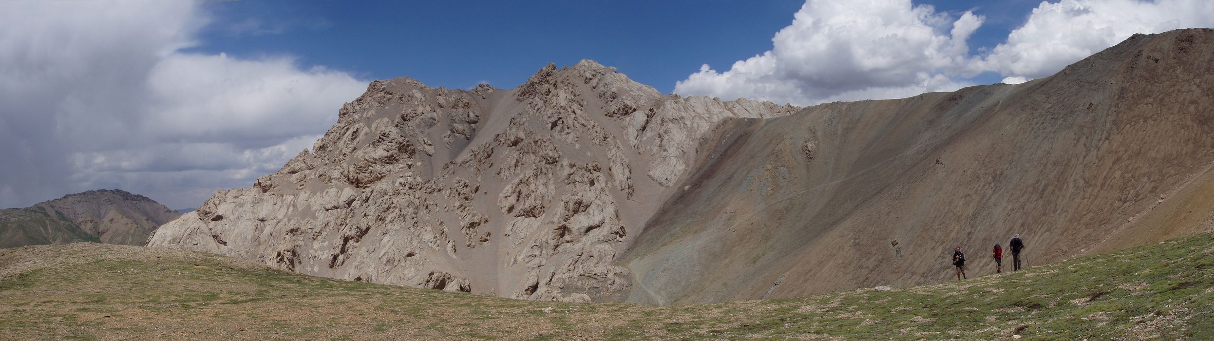  �an �an - h�eben At-Baschi  - okol� Tash Rabat 