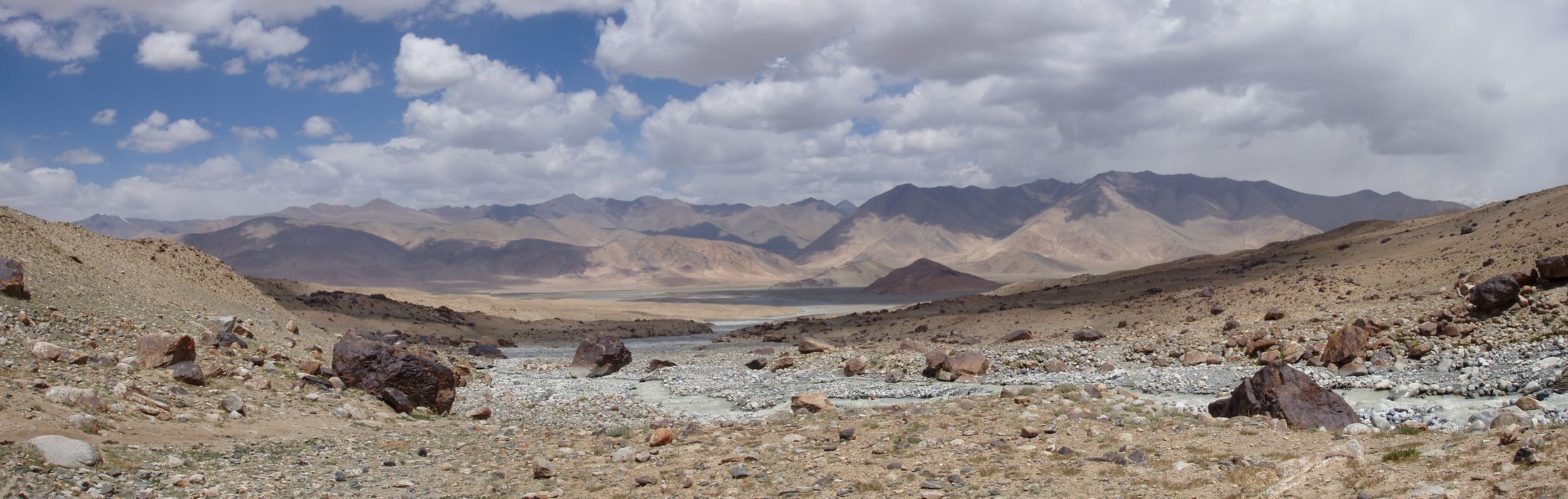  Na cest� k  Muztagh Ata 